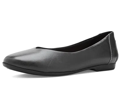 Trotters Iris Flat In Black
