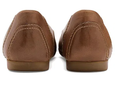 Trotters Iris Flat In Brown
