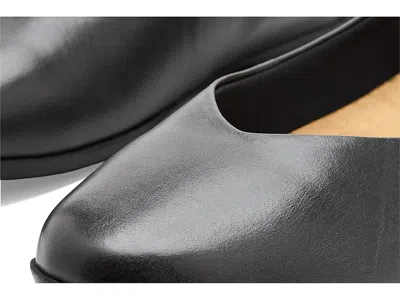 Trotters Iris Flat In Black