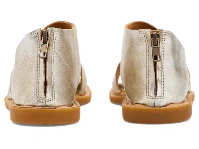 Born Mila Sandal In Brown