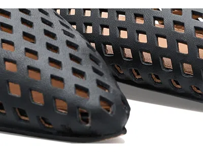 Andre Assous Brielle In Black