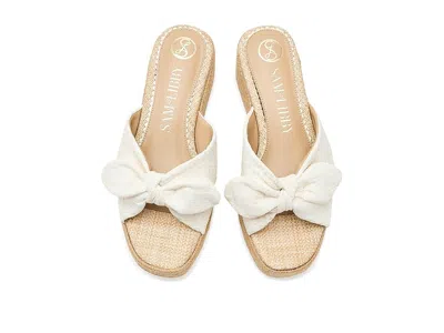 Sam & Libby Chelsea In White