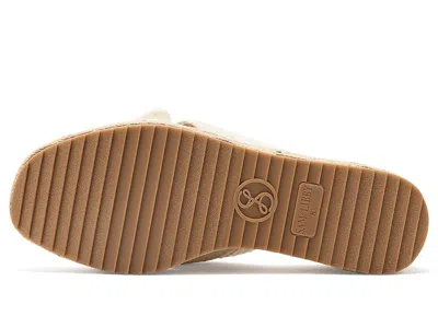 Sam & Libby Chelsea In White