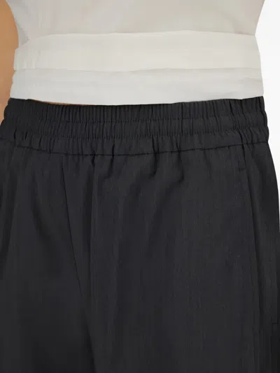 Herno Wool Polyamide Polyester Elasticated-waist Cropped Trousers In Black