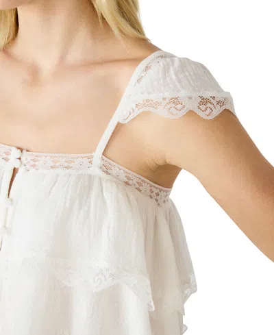 Steve Madden Leta Top In White