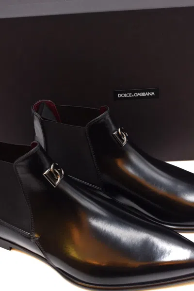 Dolce & Gabbana Side Panel Pointed Toe Ankle Boot In Black