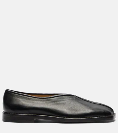 Lemaire Leather Loafers Square Toe Seam Detailing In Black