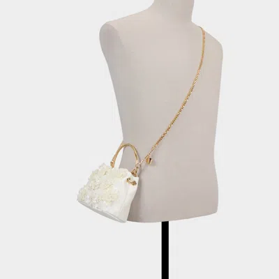 Aldo Blanchefleurr In White