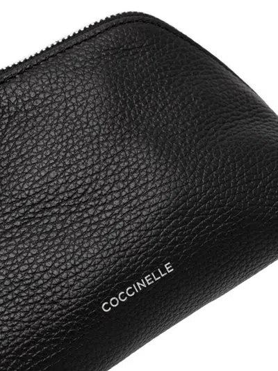 Coccinelle 헬가 미디엄 메이크업 파우치 In Black