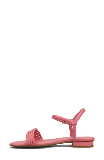 Vaneli Brigit Sandal In Pink