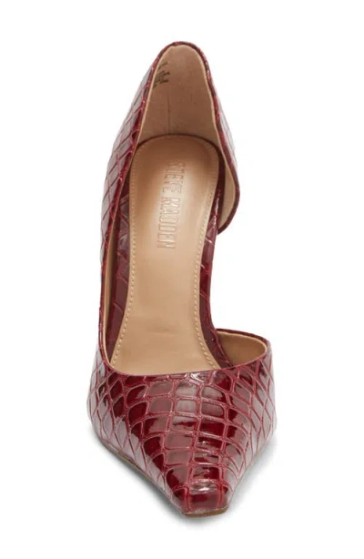 Steve Madden Elegant Pump In Red