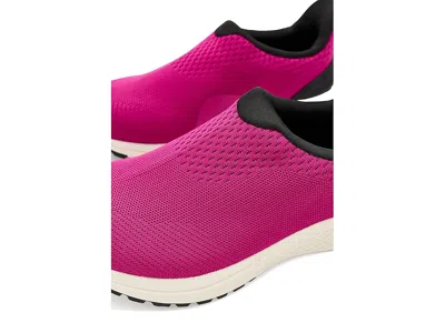 Propét Propet One Velocity Slipon In Multi