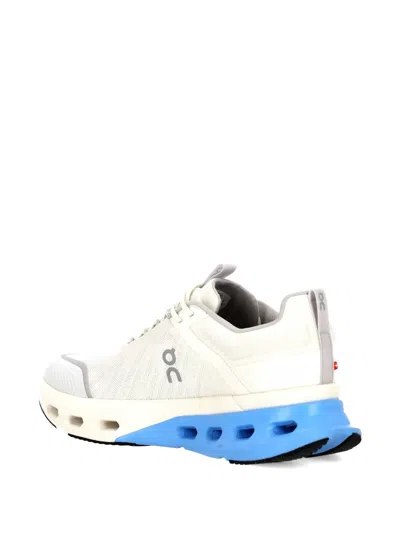 On Cloudnova X In White