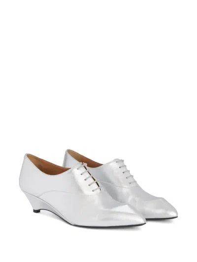 Jil Sander 라미네이티드 포인티드 토 로퍼 In Silver