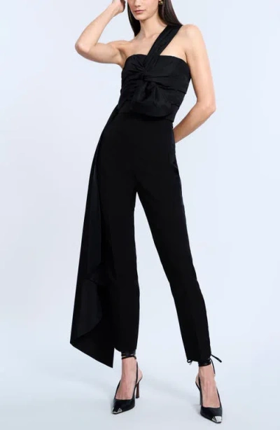 Bcbgmaxazria Cigarette Pants In Black