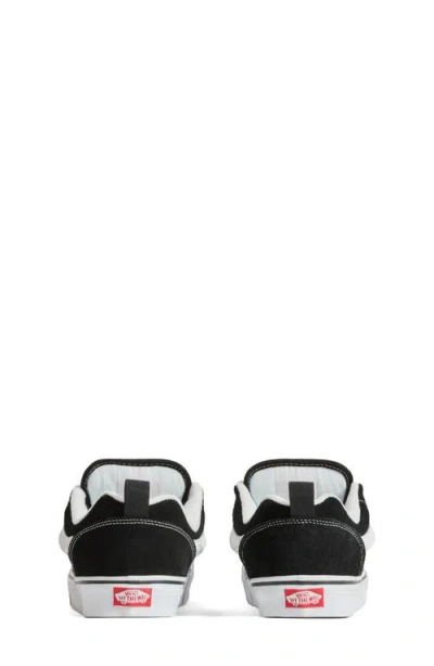 Vans Knu Skool Suede Low Top Sneaker In Black
