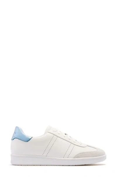 Frankie4 Drew Sneaker In White