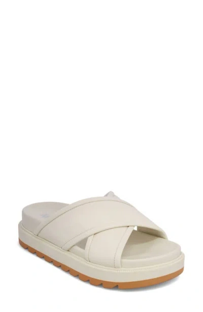 Mia Teresa Platform Sandal In White