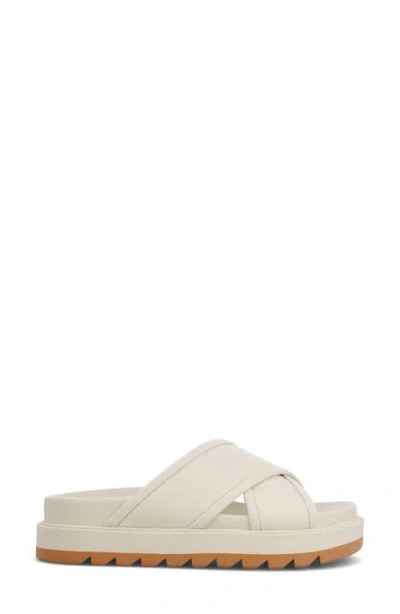 Mia Teresa Platform Sandal In White
