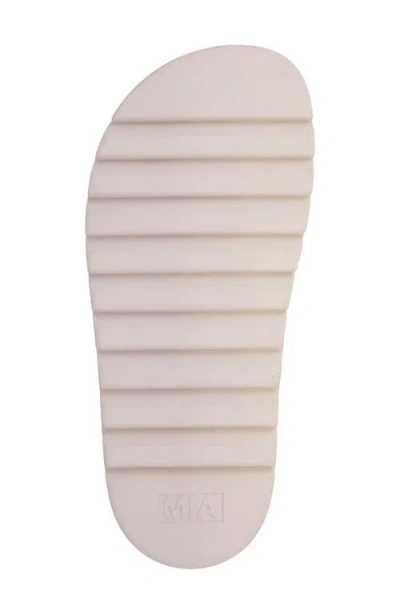 Mia Teresa Platform Sandal In White