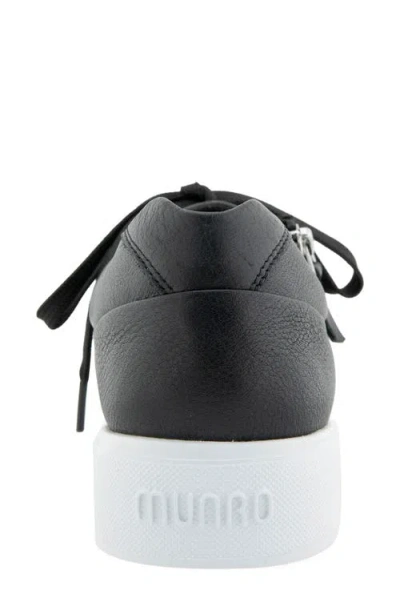 Munro Tilly Sneaker In Black