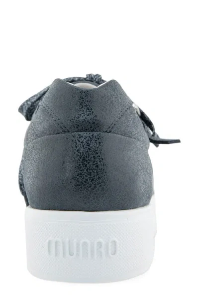 Munro Tilly Sneaker In Blue