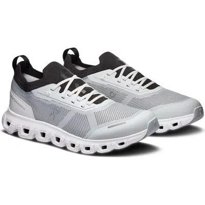 On Cloud 6 Versa Sneaker In White