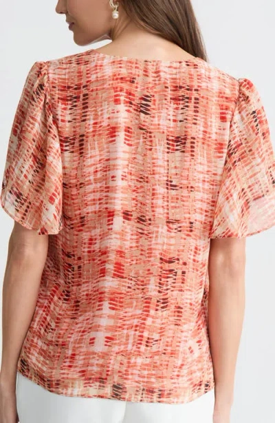 Kasper Flutter Sleeve Top In Multi