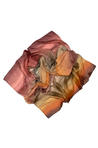 Elizabetta Etna In Multi