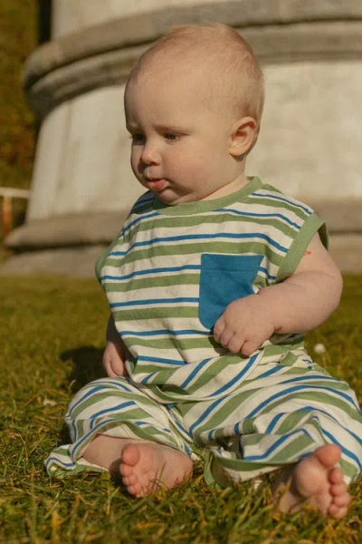 Winnie + Crew Jensen Set In Multi