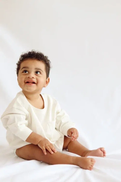 Winnie + Crew Harley Pocket Romper In White
