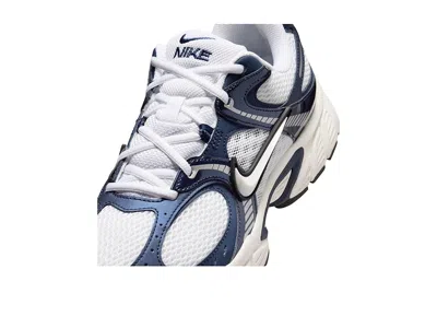 Nike V5 Runner In Blue
