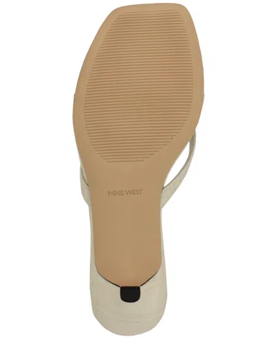 Nine West Cassa Sandal In Gray