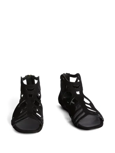 Pucci Low Gladiator Sandals In Black