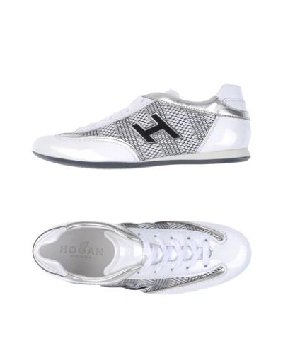 Hogan Trainers In White