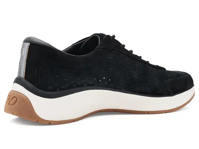 Naturalizer Perforated Sneaker In Black