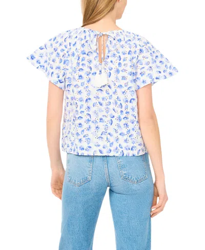 Cece Printed Eyelet Short Sleeve Top In Blue
