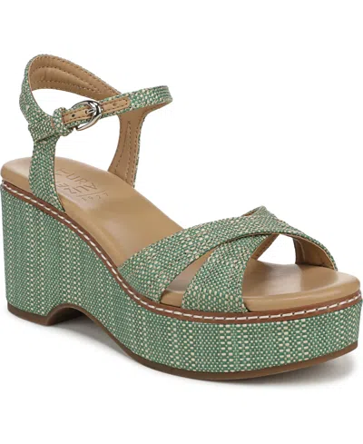 Naturalizer Dovie Raffia Ankle Strap Platform Sandal In Green