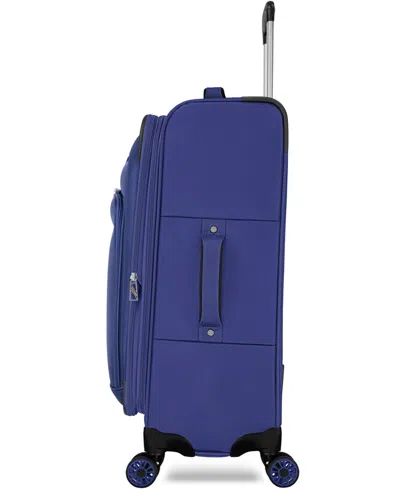 Total Travelware Charleston Medium Expandable Check-in Spinner In Blue
