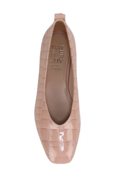 27 Edit Naturalizer Carla Flat In Multi