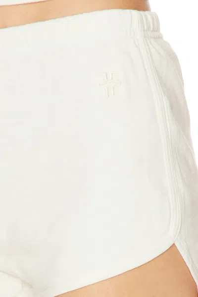 Éterne Silk Lane Short In White