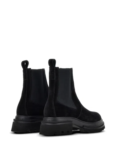 Hogan Solid Color Versatile Chelsea Boots In Black