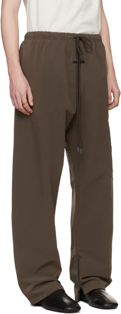 Essentials Active Trace Sweatpants In Brown