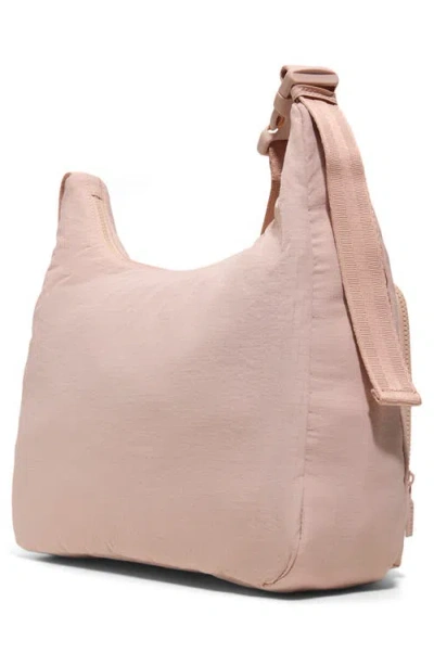 Hunter Commute Messenger Bag In Pink