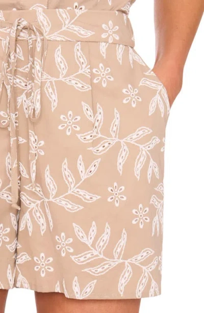 Halogenr Halogen(r) Eyelet Cotton Pull-on Shorts In Brown