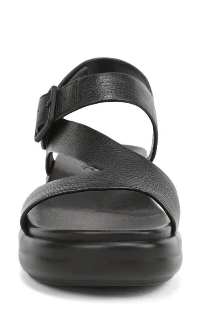 Naturalizer Chance Platform Sandal In Black