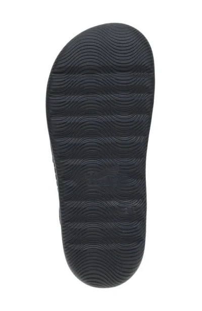 Dansko Devyn Platform Flip Flop In Black