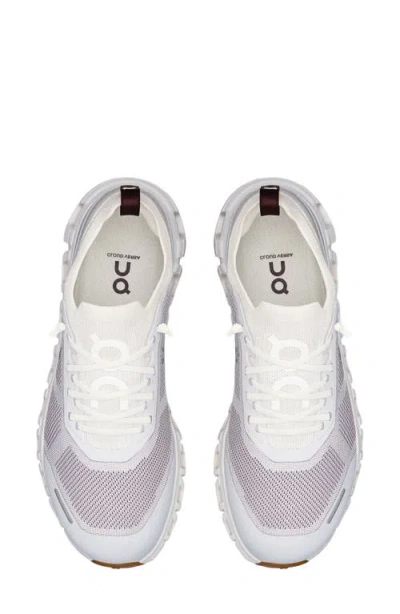 On Cloud 6 Versa Panelled Mesh-knit Sneakers In White