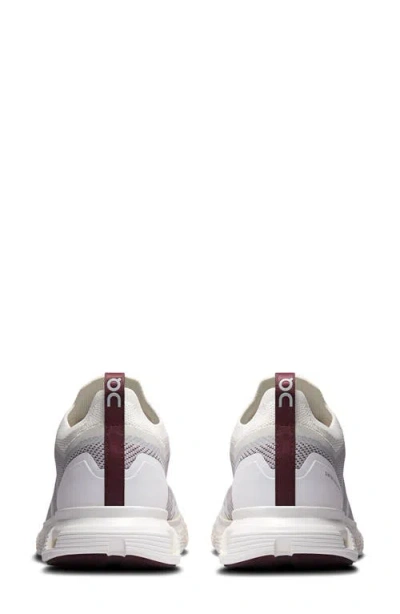 On Cloud 6 Versa Panelled Mesh-knit Sneakers In White