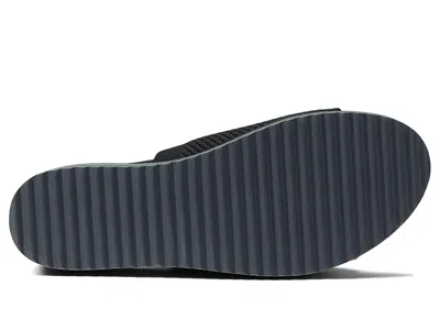 David Tate Aline In Black